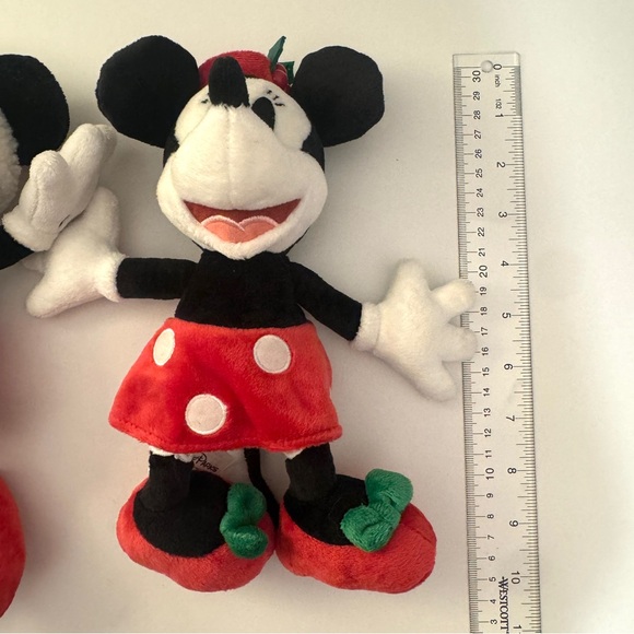 Disney original Mickey Mouse and Minnie Mouse Christmas holiday stuffed toys set - Picture 6 of 10